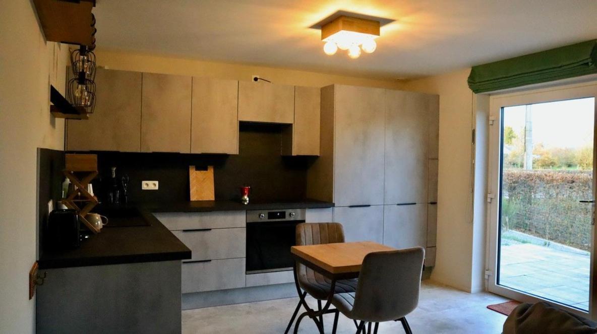 Le Harini Apartment Manhay Exterior photo